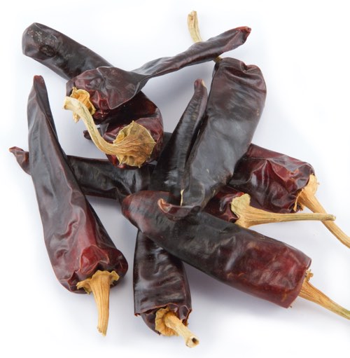 Pimentos secos, matéria-prima para extração de oleorresinas